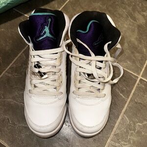 Grape 5 Size 6.5